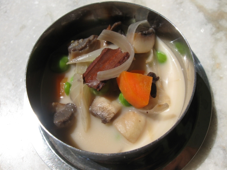 vegetable stew appam-style
